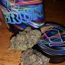 Space Runtz Strain weed